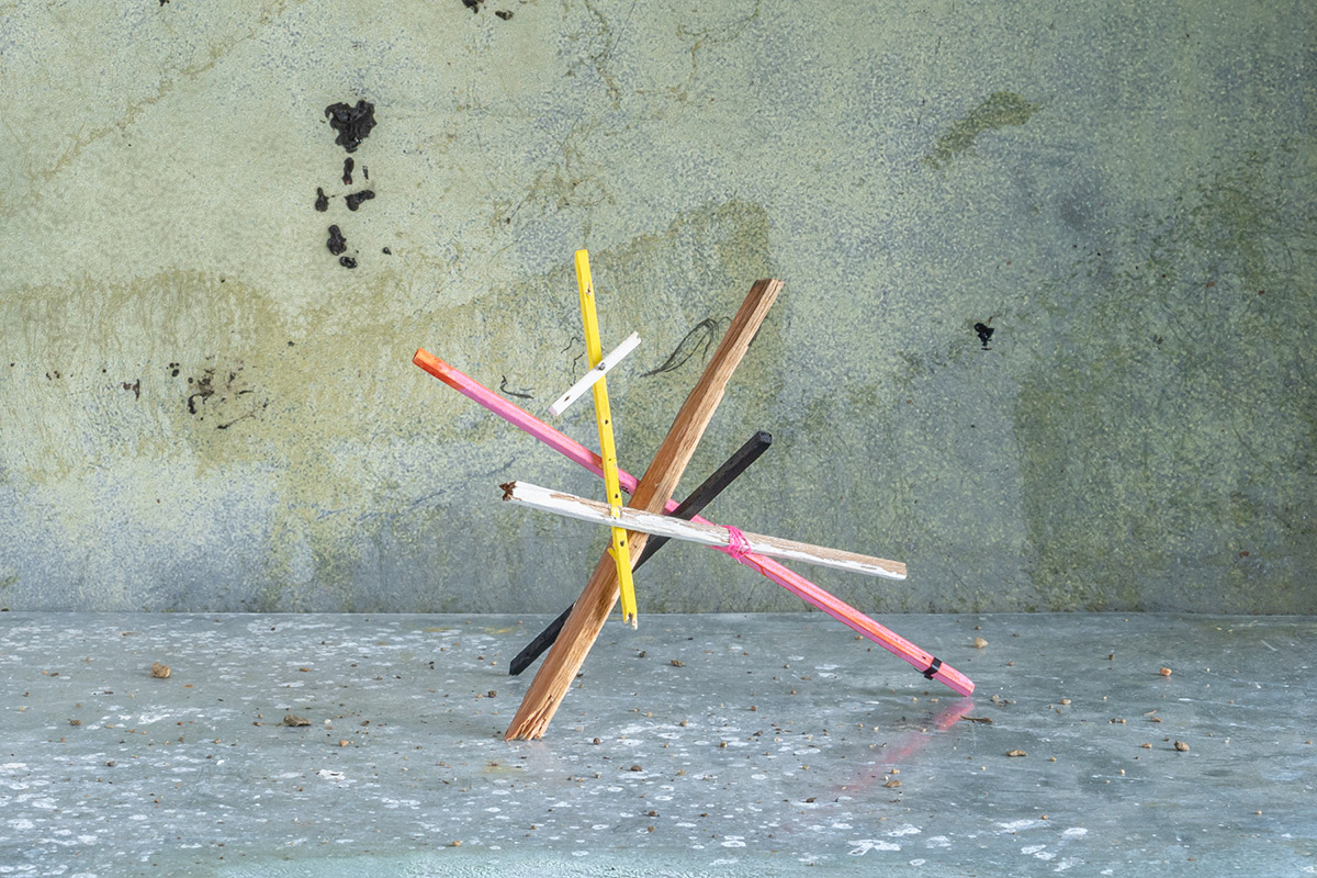 Robust Materiality Meets Ethereal Concept