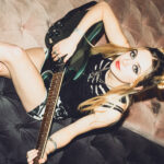 Lizzie Esau Captivating Performance
