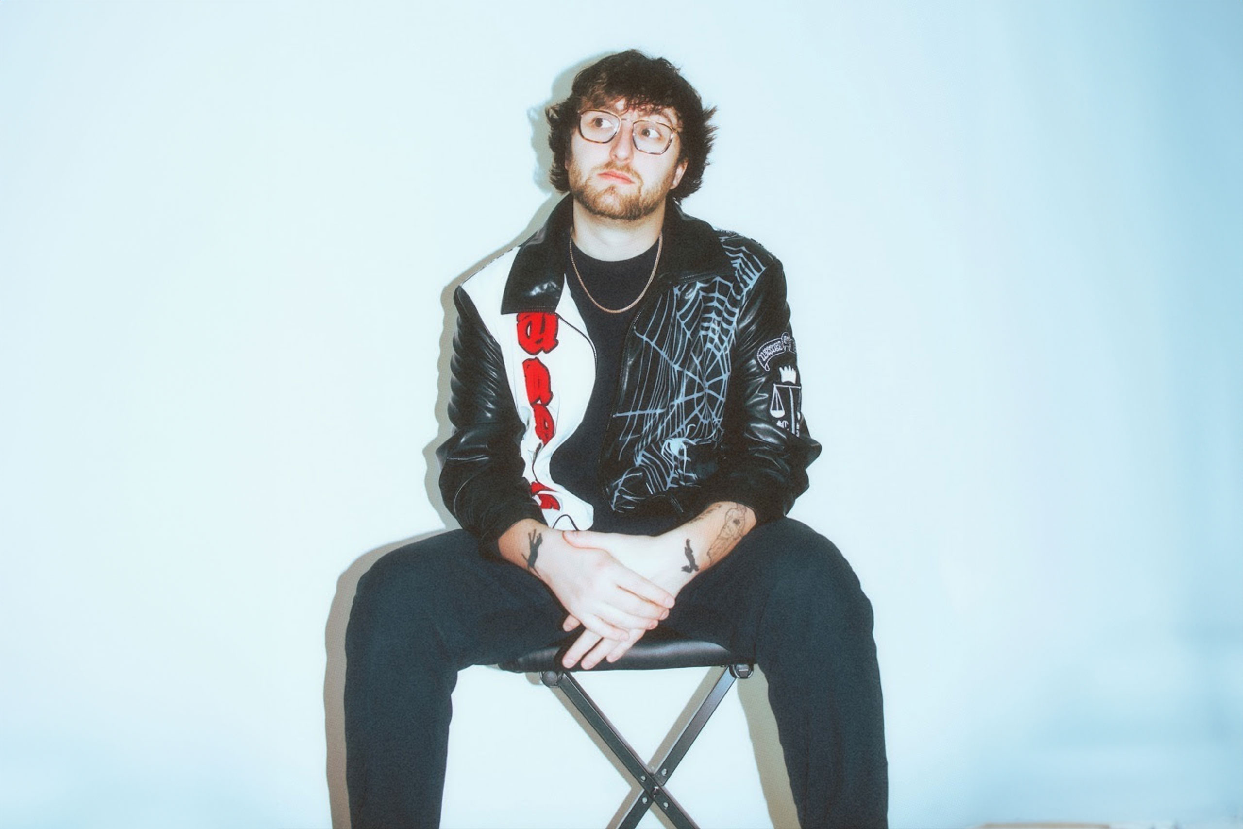 Reece Young in his reflective new single, Am I Wrong